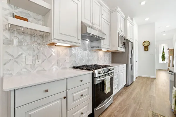 $359,000 | 1409 Northwood Blf Lane, Pinehurst, TX 77362
