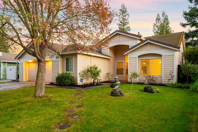 $510,000 | 2526 River Cove Drive, Riverbank, CA 95367