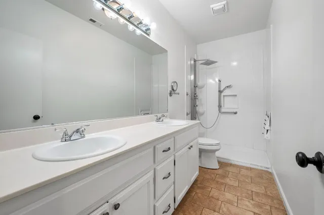 $510,000 | 2526 River Cove Drive, Riverbank, CA 95367