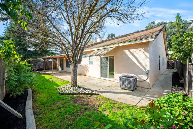 $510,000 | 2526 River Cove Drive, Riverbank, CA 95367