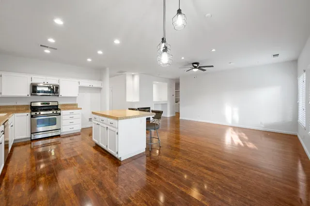 $510,000 | 2526 River Cove Drive, Riverbank, CA 95367