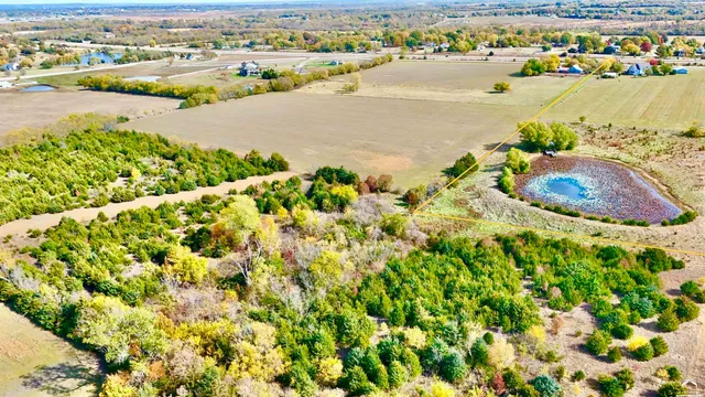 $2,000,000 | 125-acres East 1296th Road, Lawrence, KS 66047