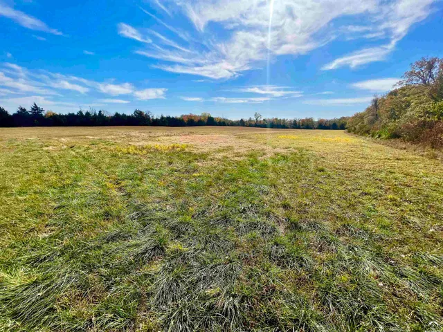 $2,000,000 | 125-acres East 1296th Road, Lawrence, KS 66047