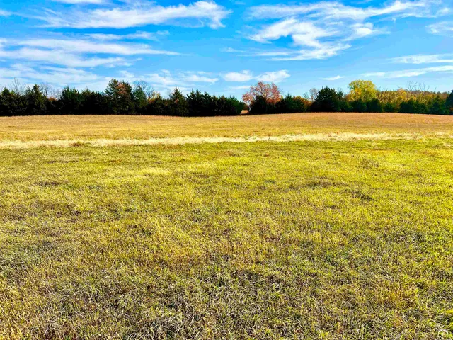 $2,000,000 | 125-acres East 1296th Road, Lawrence, KS 66047