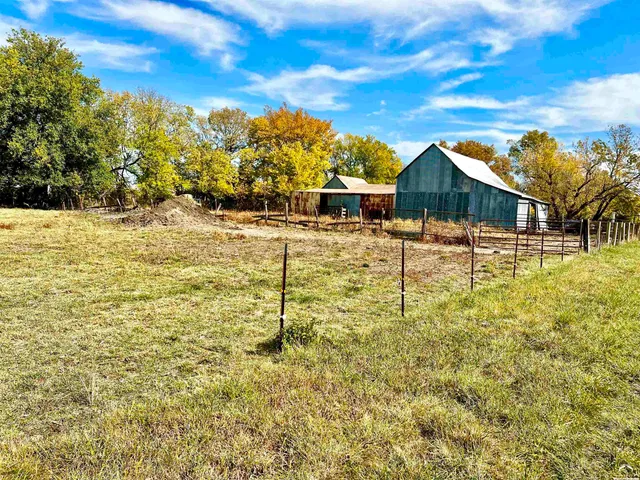 $2,000,000 | 125-acres East 1296th Road, Lawrence, KS 66047