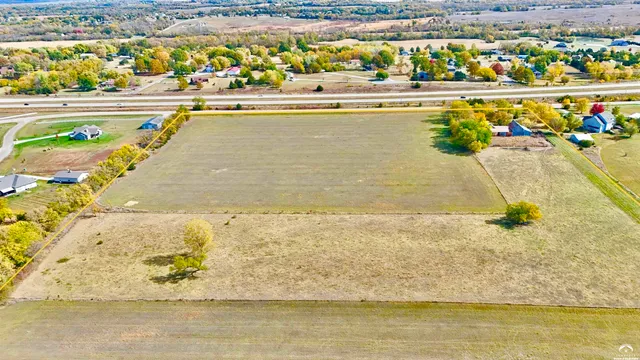 $2,000,000 | 125-acres East 1296th Road, Lawrence, KS 66047