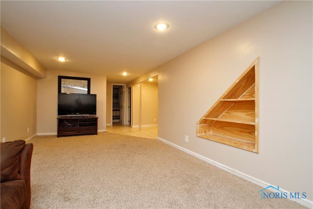 1105 Rosedale Street Maumee, OH 43537 - Photo 27 of 39 Gallery Image 27