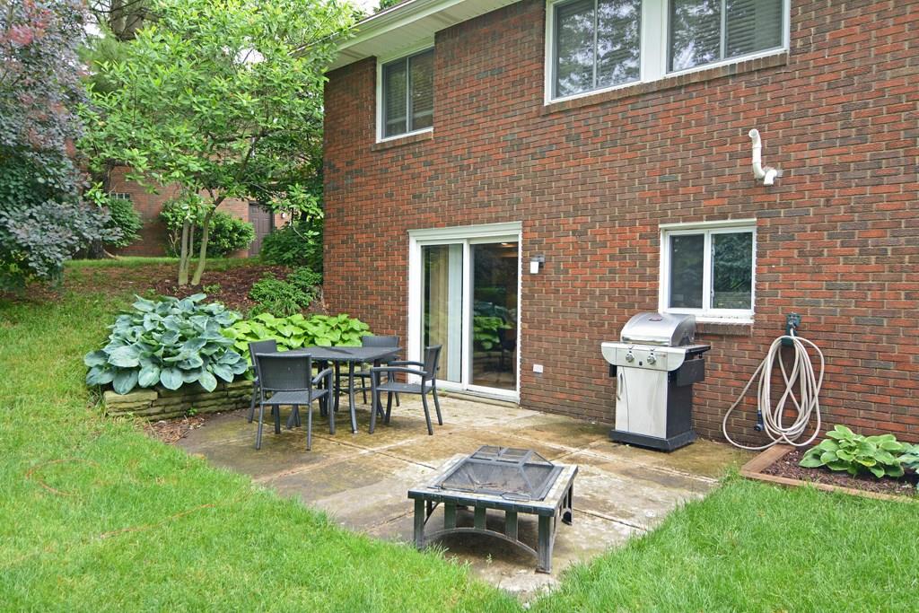 1995 O'Block Road Plum, PA 15239 - Photo 18 of 20 Enjoy alfresco dining and entertaining on the rear patio.