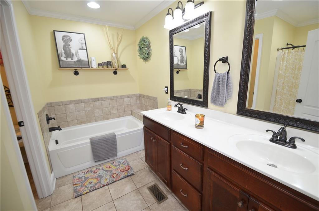 1904 Shuford Road Lincolnton, NC 28092 - Photo 8 of 14 Gallery Image 8