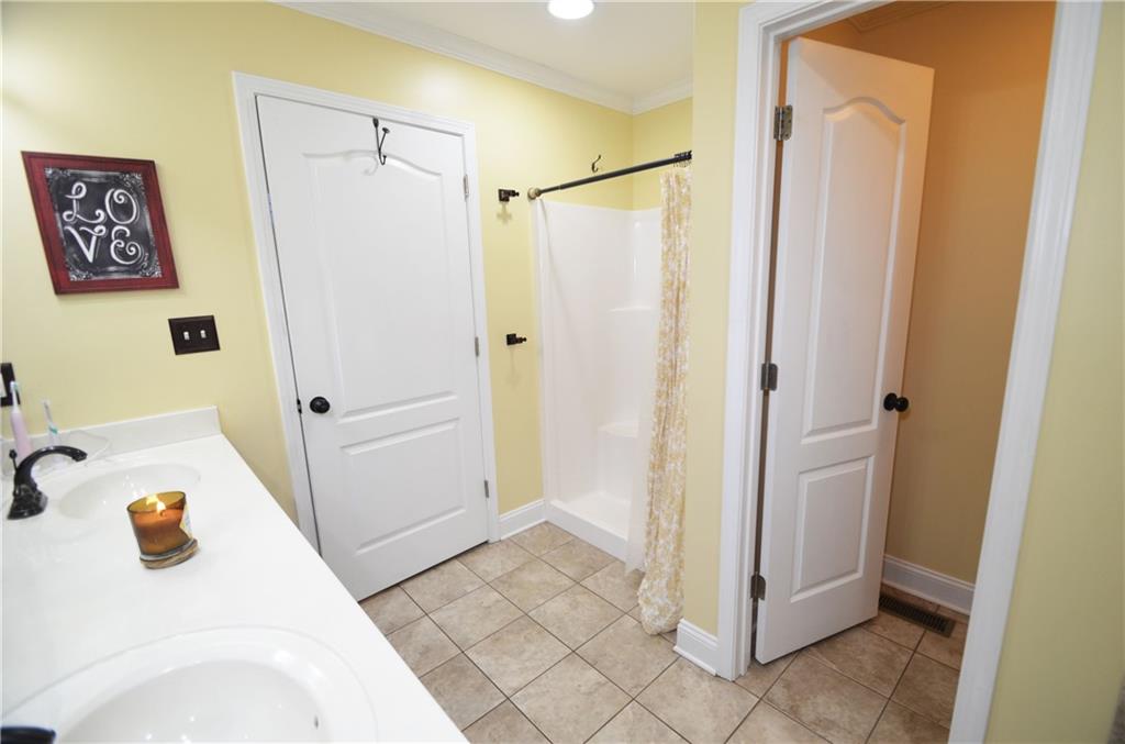 1904 Shuford Road Lincolnton, NC 28092 - Photo 9 of 14 Gallery Image 9