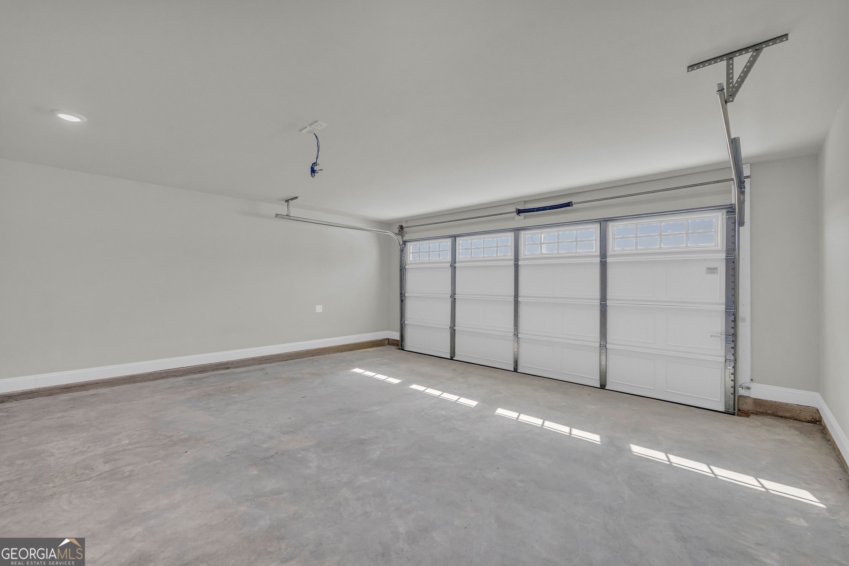 62 Sewell Road Lavonia, GA 30553 - Photo 13 of 63 a view of an empty room with a window