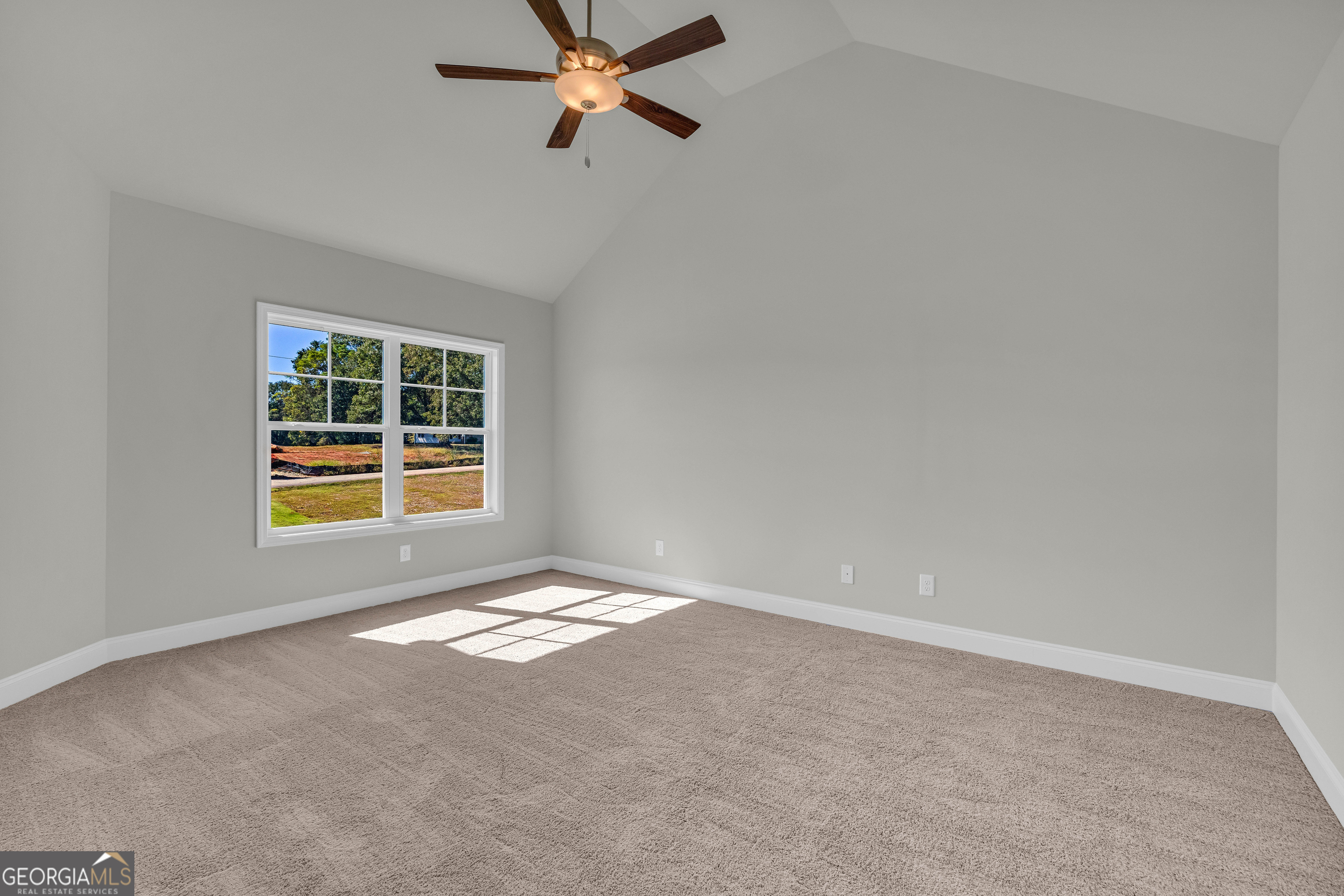 62 Sewell Road Lavonia, GA 30553 - Photo 28 of 63 a view of an empty room with a window