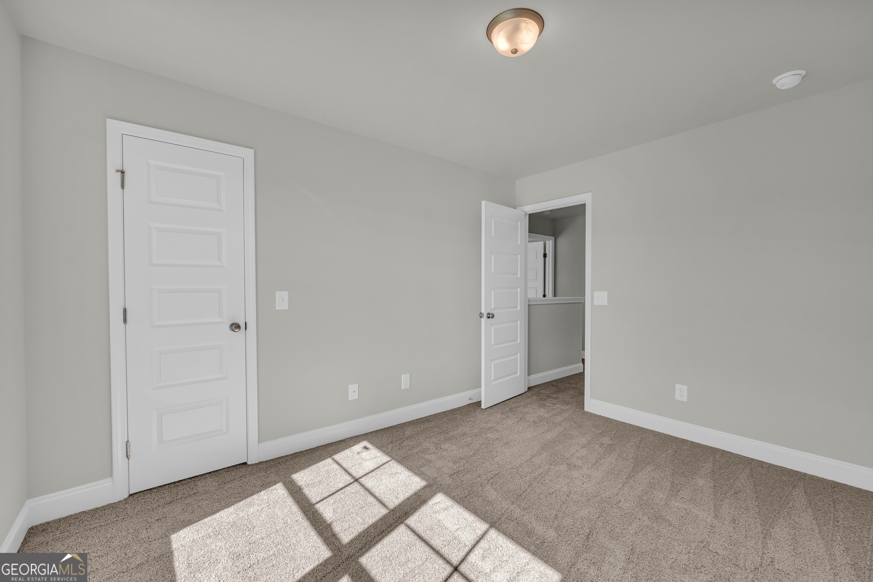 62 Sewell Road Lavonia, GA 30553 - Photo 43 of 63 a view of an empty room and window