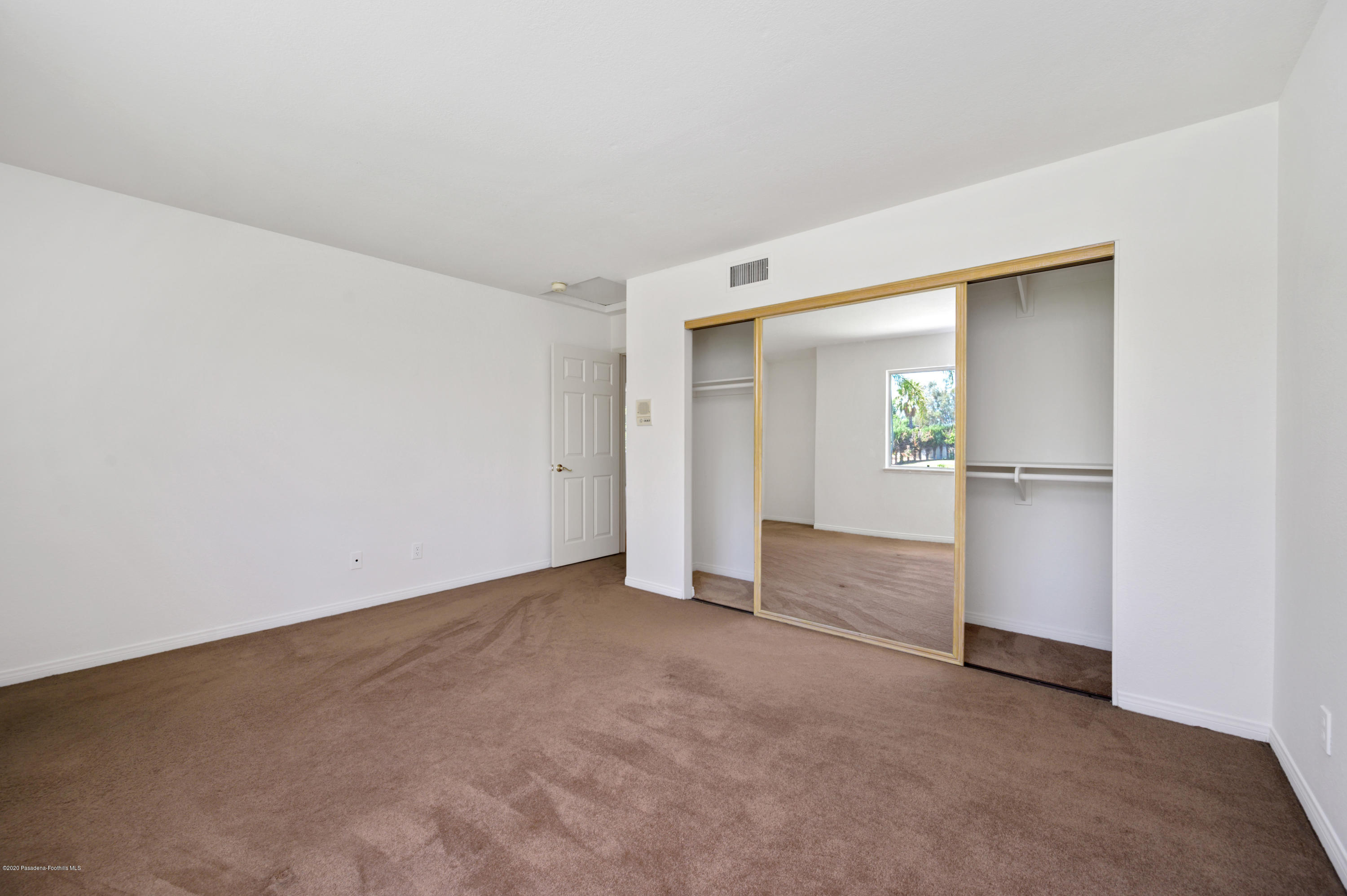 10652 Rathburn Avenue Porter Ranch, CA 91326 - Photo 22 of 61 DSC_0909