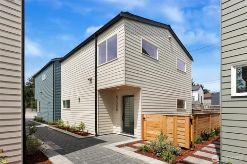 $509,000 | 8738 B 13th Avenue Northwest, Seattle, WA 98117