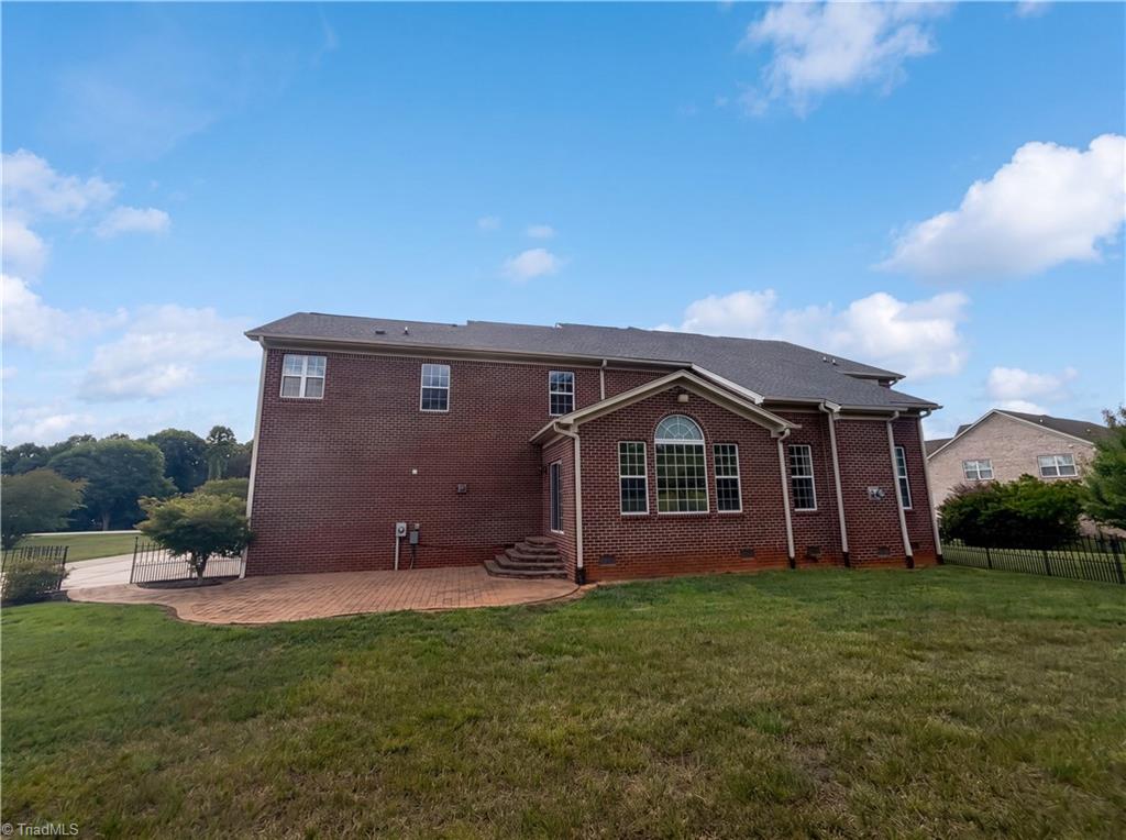 7791 Newhaven Drive Oak Ridge, NC 27310 - Photo 5 of 32