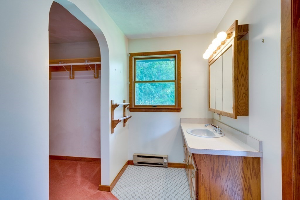 6 Williams Road North Reading, MA 01864 - Photo 19 of 33 Gallery Image 19