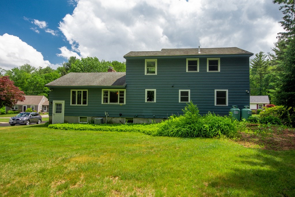 6 Williams Road North Reading, MA 01864 - Photo 23 of 33 Gallery Image 23
