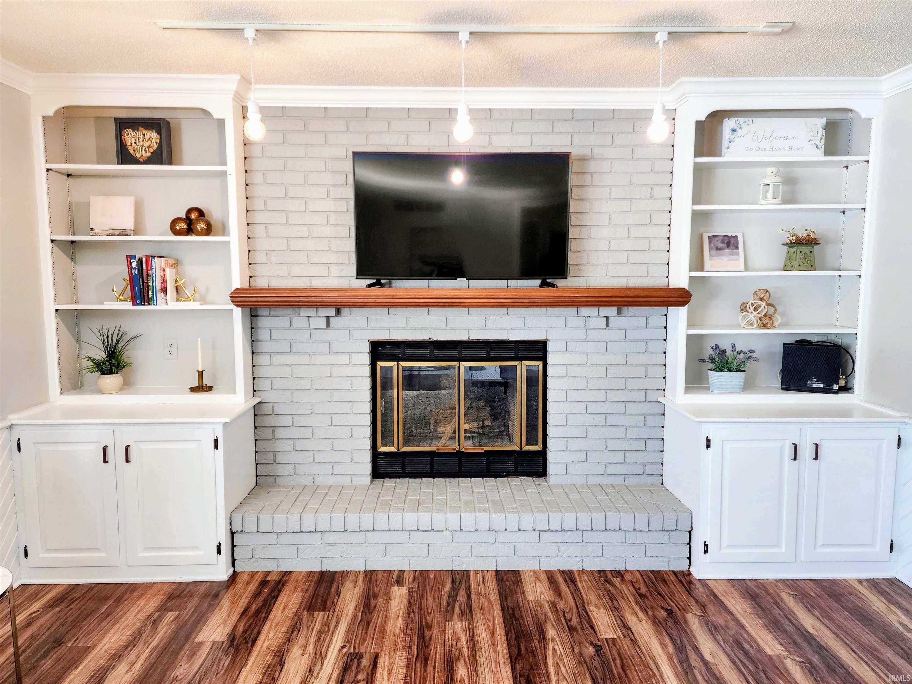 10525 Oak Trail Road Fort Wayne, IN 46845 - Photo 14 of 36 Gallery Image 14