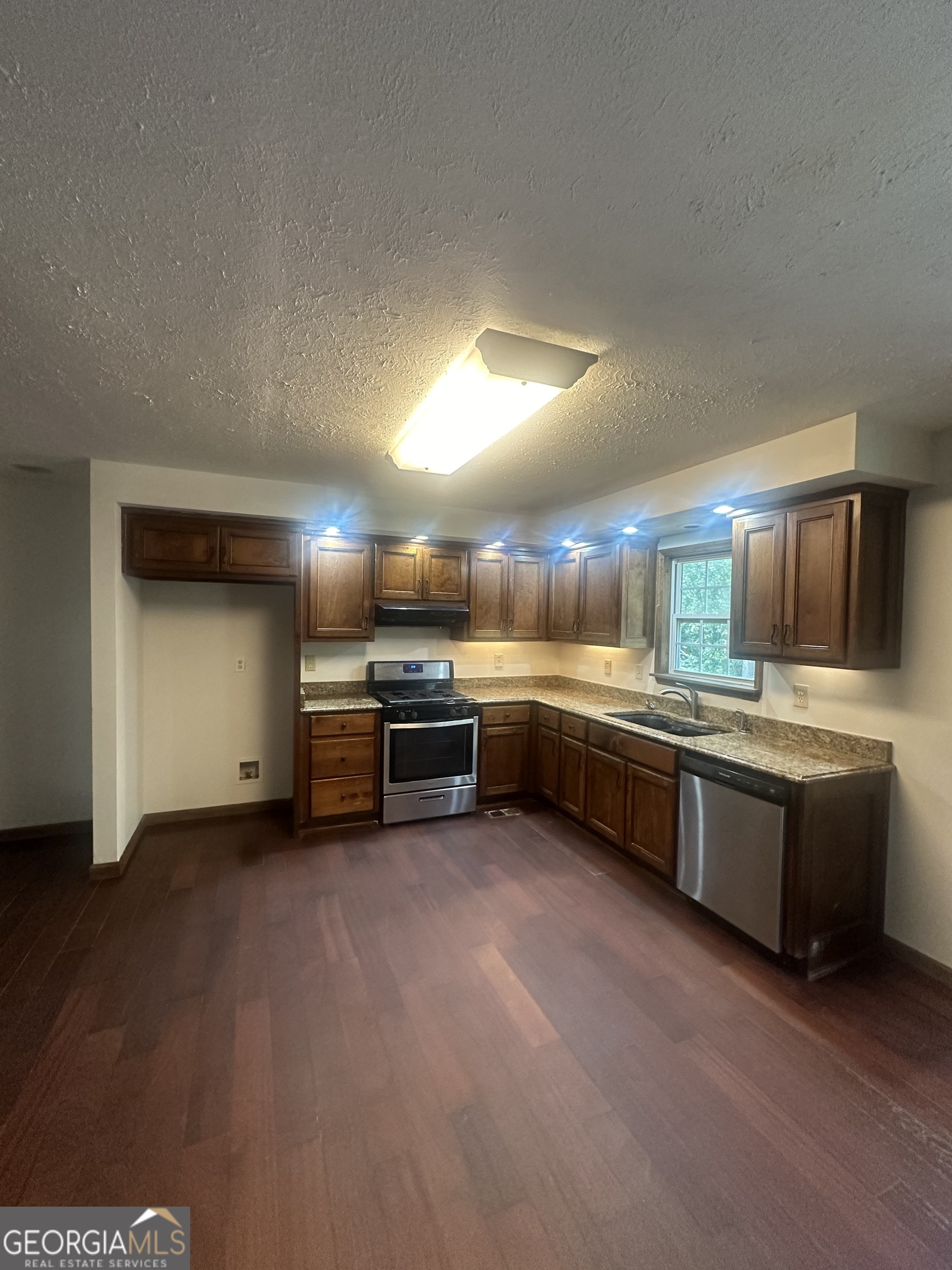 253 Whitney Lane Villa Rica, GA 30180 - Photo 3 of 10