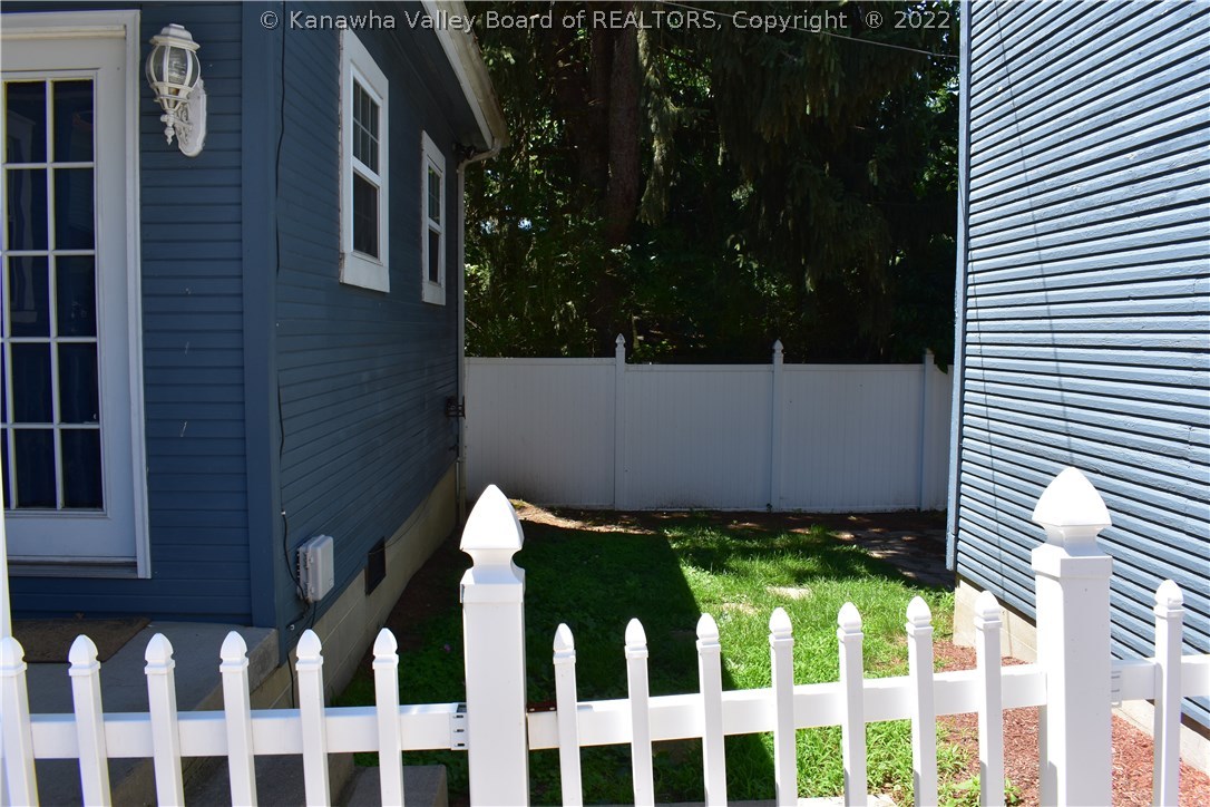 1007 Highland Road Charleston, WV 25302 - Photo 23 of 27 Gallery Image 23