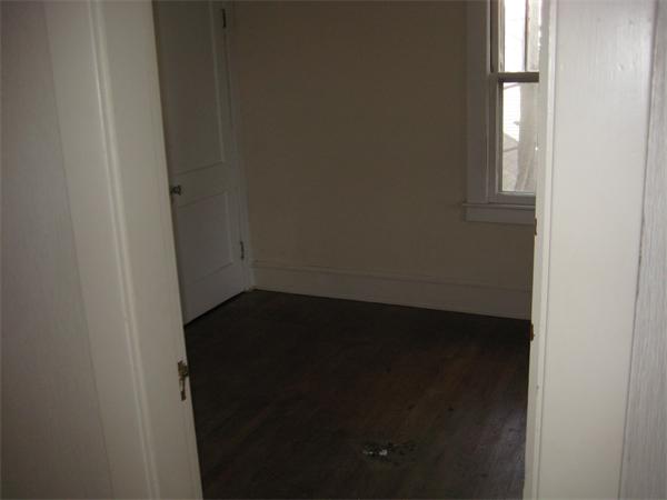 14-16 Gordon Street Springfield, MA 01108 - Photo 3 of 7 Gallery Image 3
