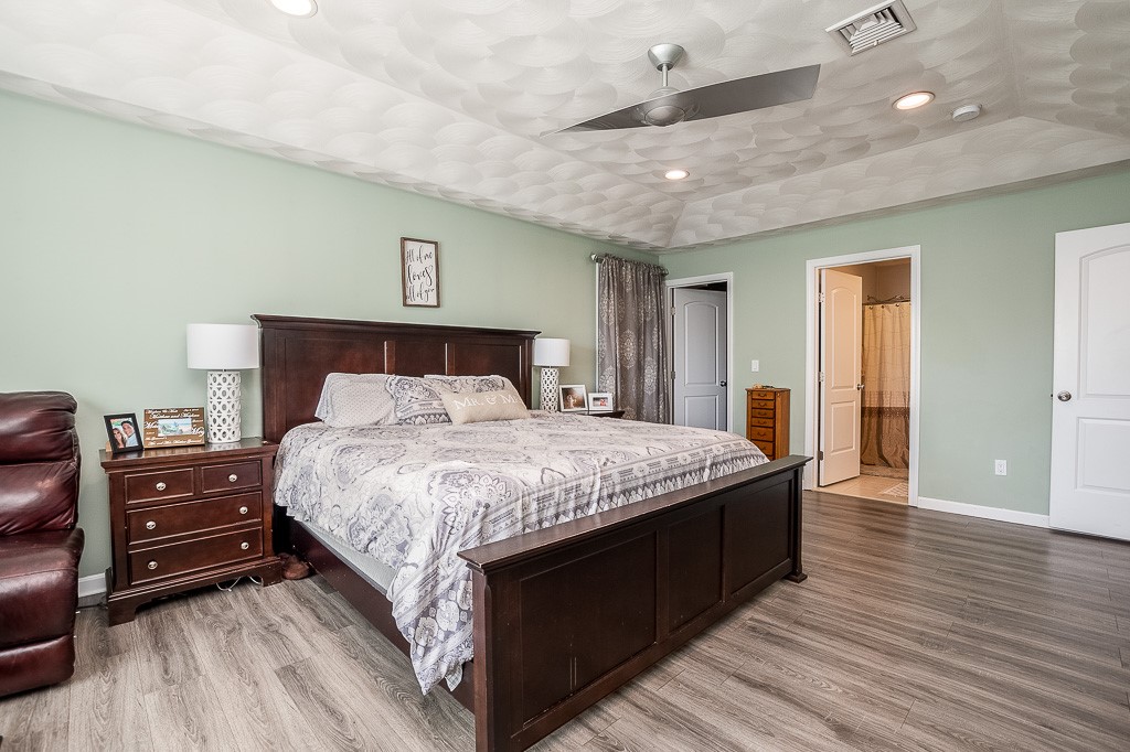 27 Marques Street Cumberland, RI 02864 - Photo 17 of 40 Primary Bedroom w/ walk in closet and full bath