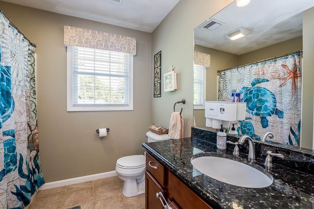 27 Marques Street Cumberland, RI 02864 - Photo 28 of 40