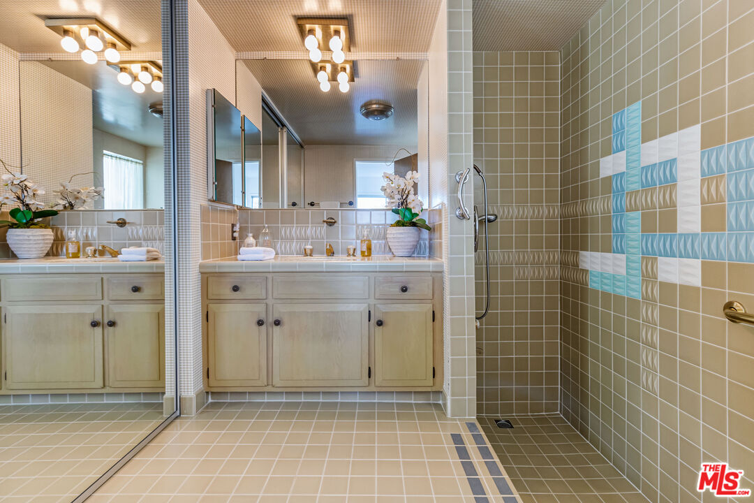 3803 Castlerock Road Malibu, CA 90265 - Photo 15 of 33 Gallery Image 15