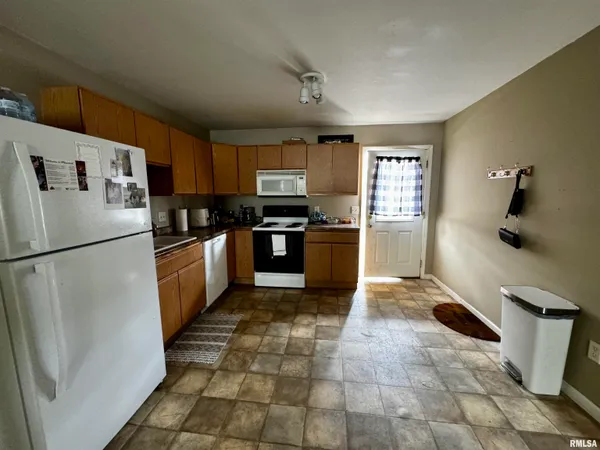 $279,000 | 605 West Orchard Street, Macomb, IL 61455