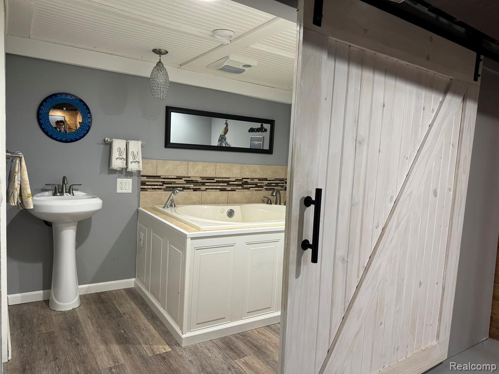 6499 North McKinley Road Flushing, MI 48433 - Photo 32 of 40