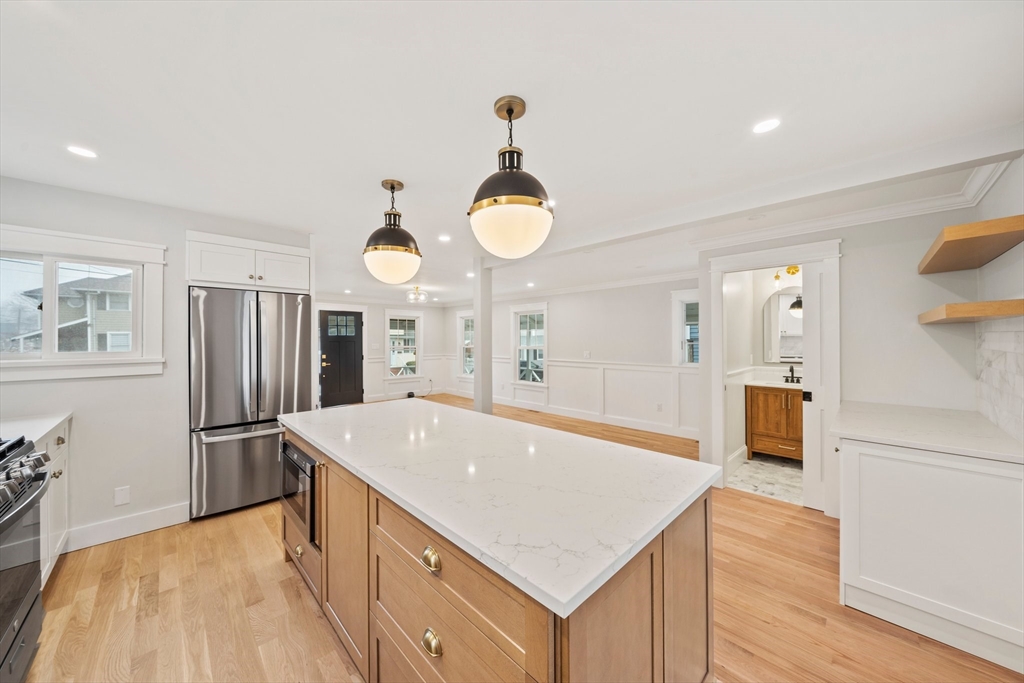 23 Holbrook Road Weymouth, MA 02191 - Photo 9 of 32 Gallery Image 9