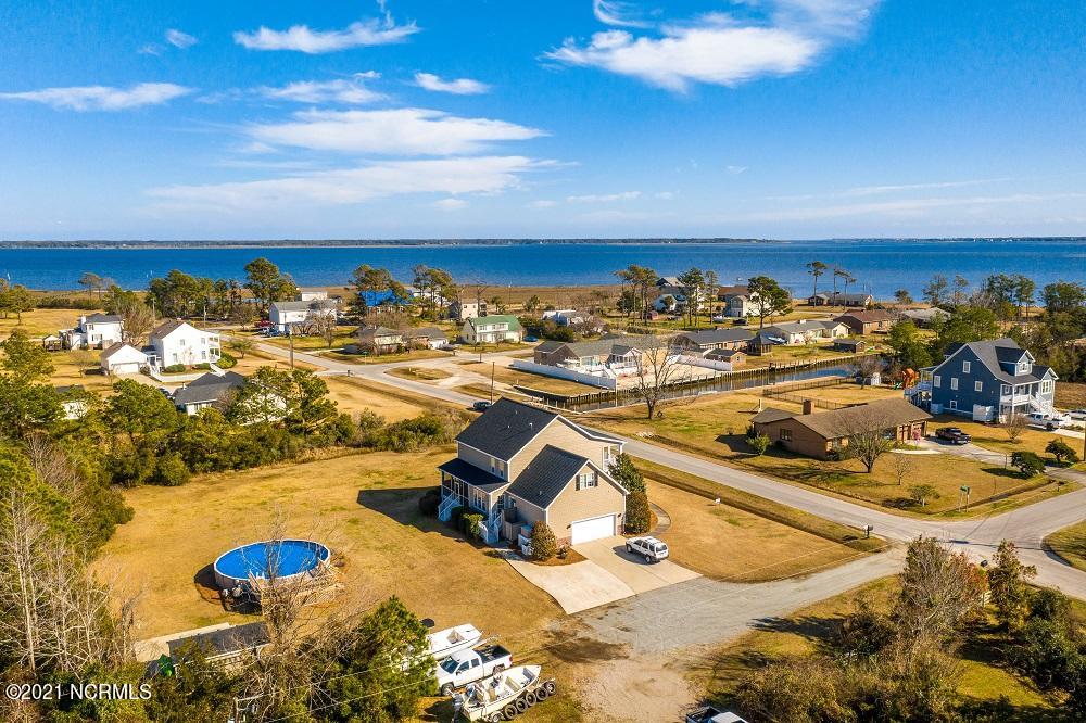 121 Olga Road Beaufort, NC 28516 - Photo 23 of 72 121 Olga Road-11