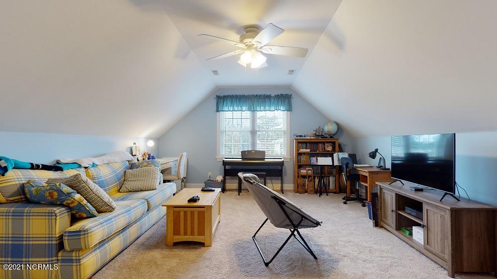 121 Olga Road Beaufort, NC 28516 - Photo 66 of 72 121 Olga Road-64