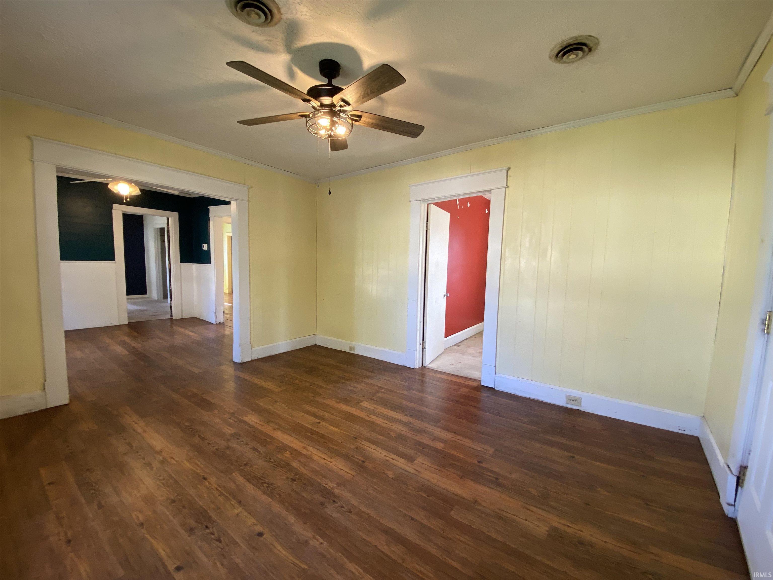 702 W Street Bedford, IN 47421 - Photo 6 of 31