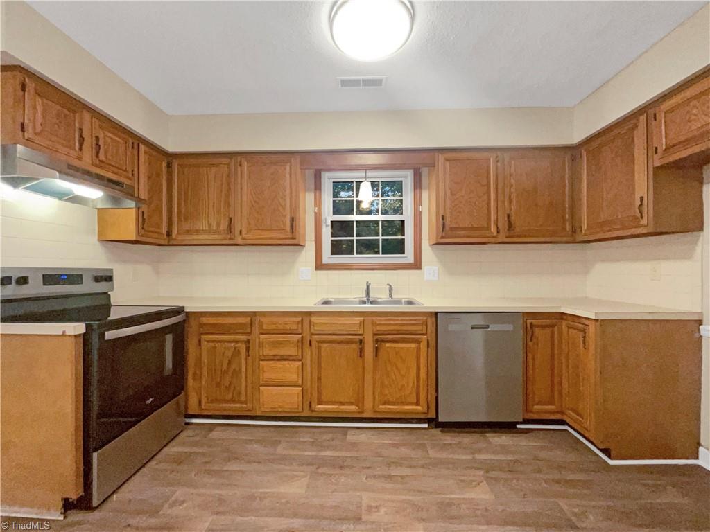 3091 Harper Road Clemmons, NC 27012 - Photo 6 of 17 Gallery Image 6