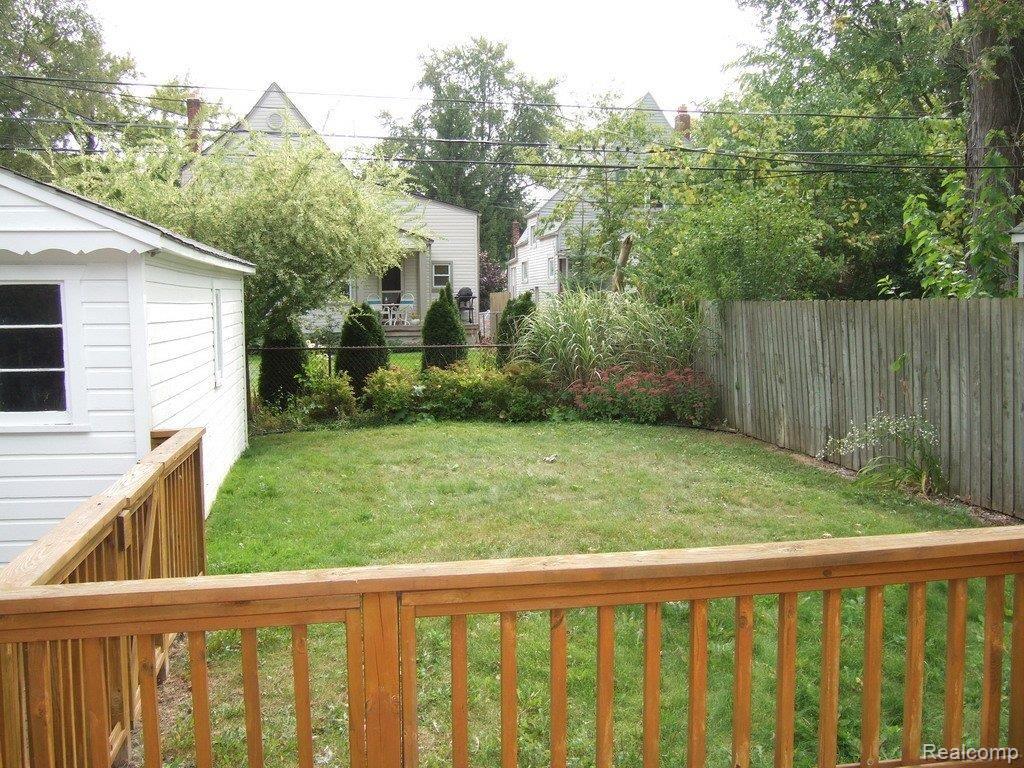 2193 Columbia Road Berkley, MI 48072 - Photo 14 of 15 Back Yard