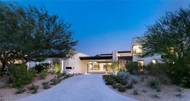 $24,950,000 | 10911 Discovery Peak Court, Las Vegas, NV 89135