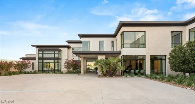 $24,950,000 | 10911 Discovery Peak Court, Las Vegas, NV 89135