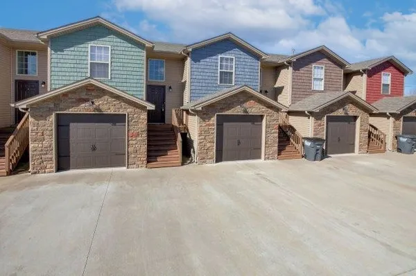 $1,255 | 992 South Ash Ridge Drive, Unit C, Clarksville, TN 37042