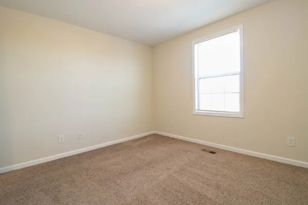 $1,255 | 992 South Ash Ridge Drive, Unit C, Clarksville, TN 37042