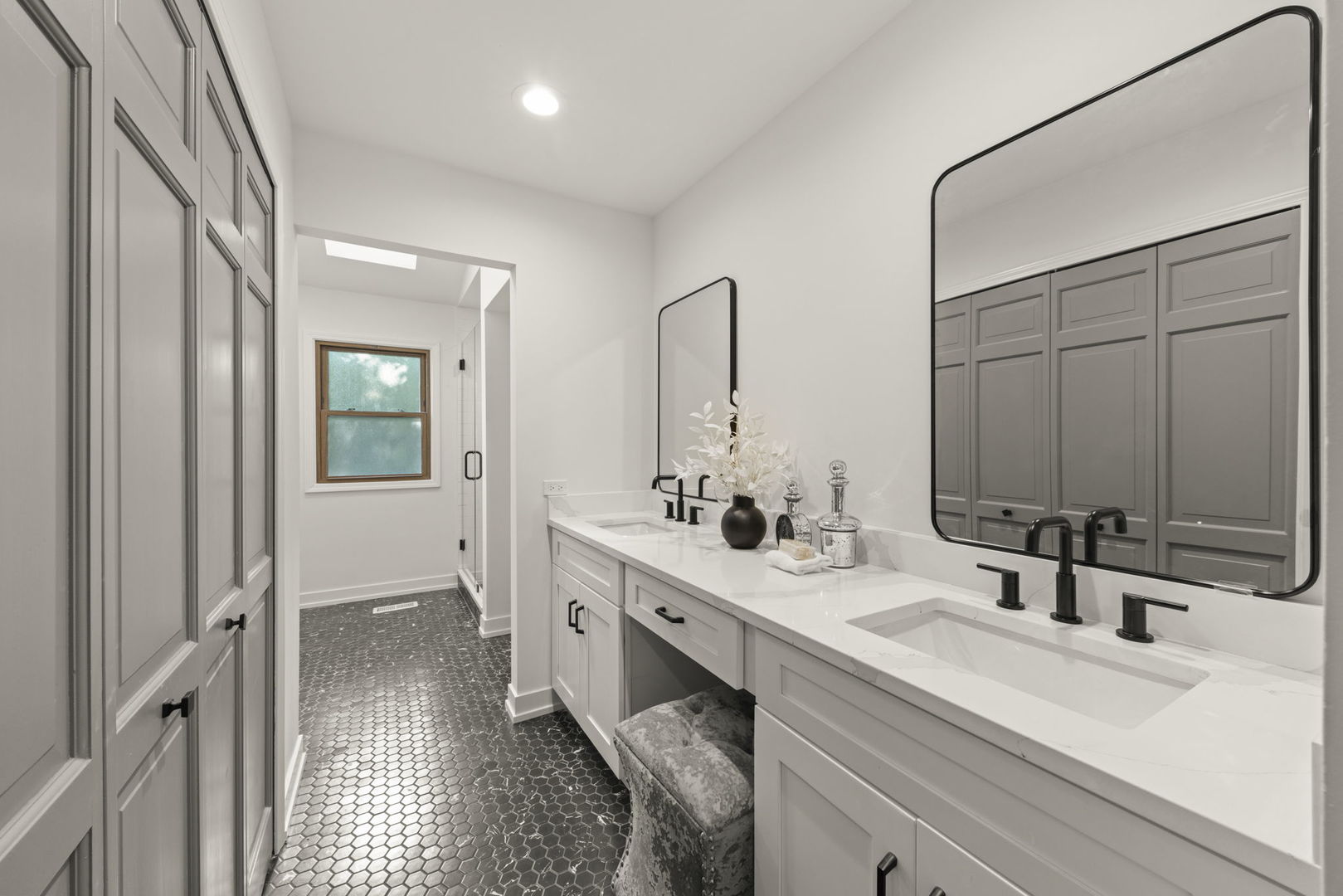 851 Plainfield-Naperville Road Naperville, IL 60540 - Photo 14 of 24 Gallery Image 14