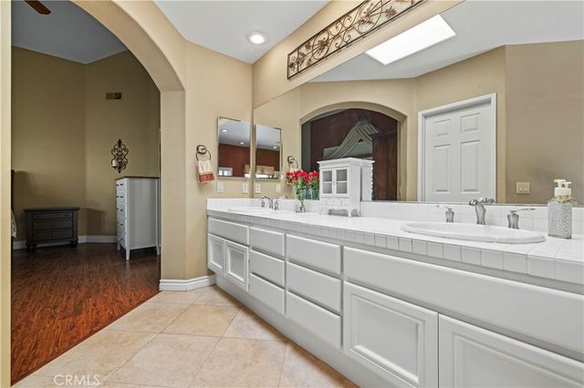 $949,900 | 71 Via Barcaza, Coto de Caza, CA 92679