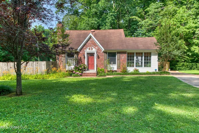 $279,900 | 11007 Horseshoe Bend, Hernando, MS 38632