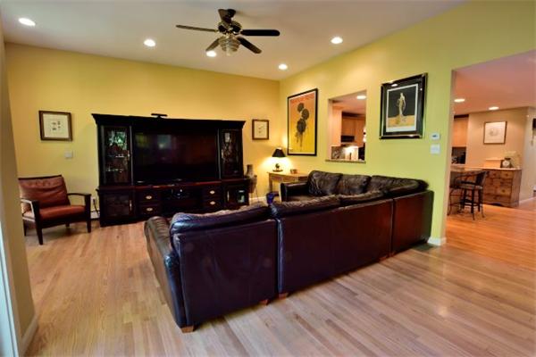 9 Foster Street Boxford, MA 01921 - Photo 13 of 30 Gallery Image 13