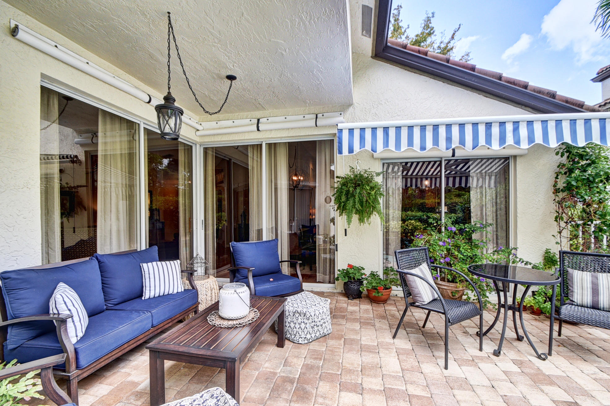 23291 La Vida Way Boca Raton, FL 33433 - Photo 4 of 37 COVERED PATIO