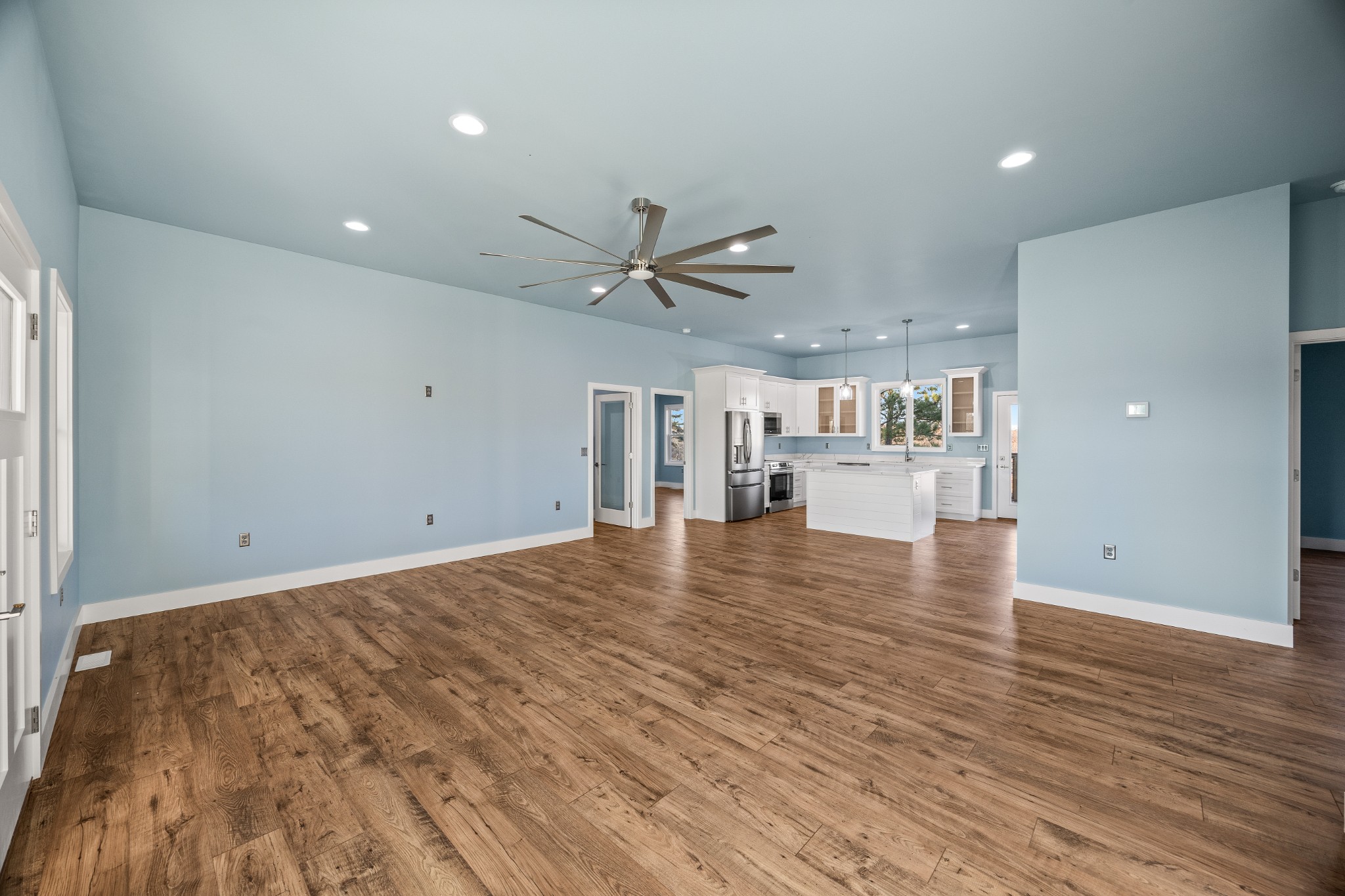 4421 Window Cliff Road Baxter, TN 38544 - Photo 5 of 28 Gallery Image 5