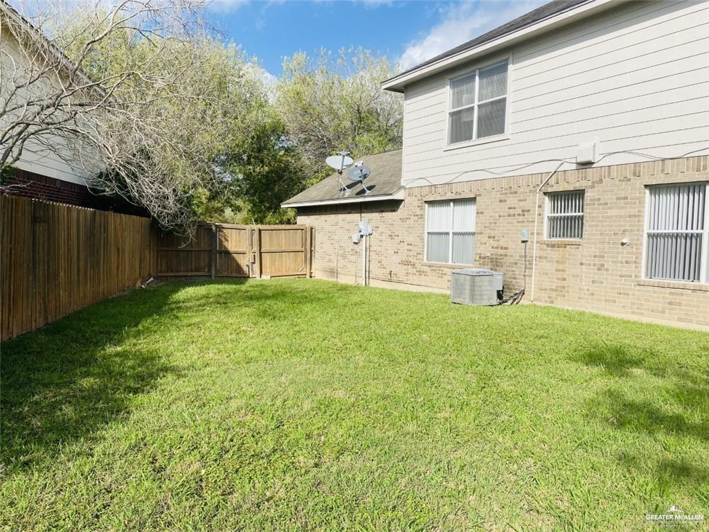 3414 Santa Rocio Mission, TX 78572 - Photo 18 of 19 a view of a backyard with a garden