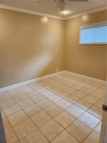 $2,000 | 1038 C Ocean Boulevard, St. Simons Island, GA 31522