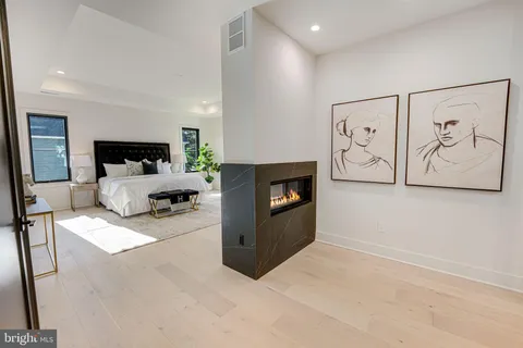$3,199,995 | 1608 Wrightson Drive, McLean, VA 22101
